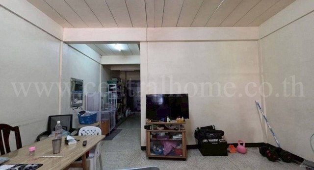 รูป ทาวน์เฮ้าส์ 2 ชั้น 21.2 ตร.วา ซอยวิภาวดีรังสิต 37 แยก 2 บ้านตามสภาพ ทำเลดี ราคาถูก - รูปที่ 3/17