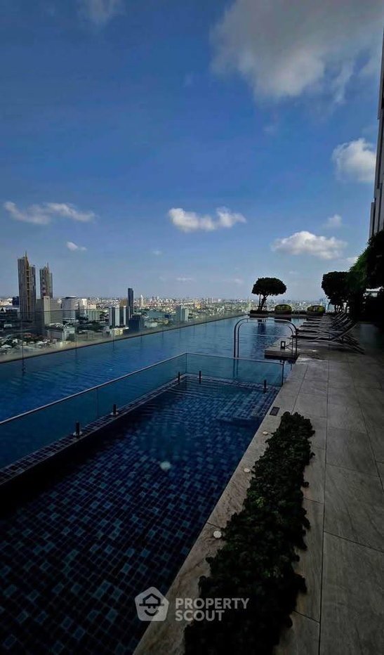 picture 2-BR Condo At The Lofts Silom, 85 Sqm, 400m To BTS Surasak (ID 3066717) - 15/16