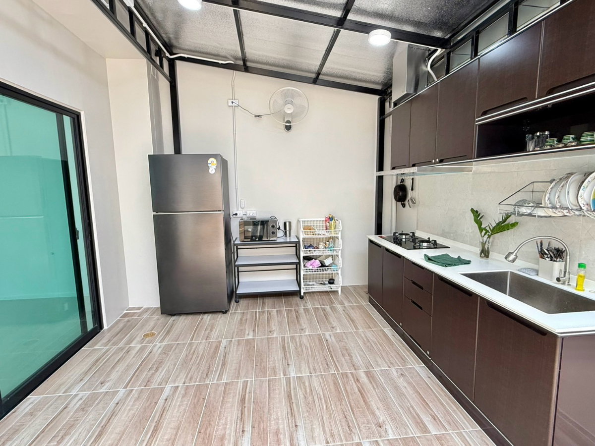 รูป 🏡 ทาวน์โฮมไซส์ใหญ่ บ้านใหม่มาก! พร้อมเข้าอยู่ The Colors รามอินทรา – หทัยราษฎร์ (The Colors Ramintra – Hathairat) 🔥เพียง 18,000 บาท/เดือน - รูปที่ 8/20
