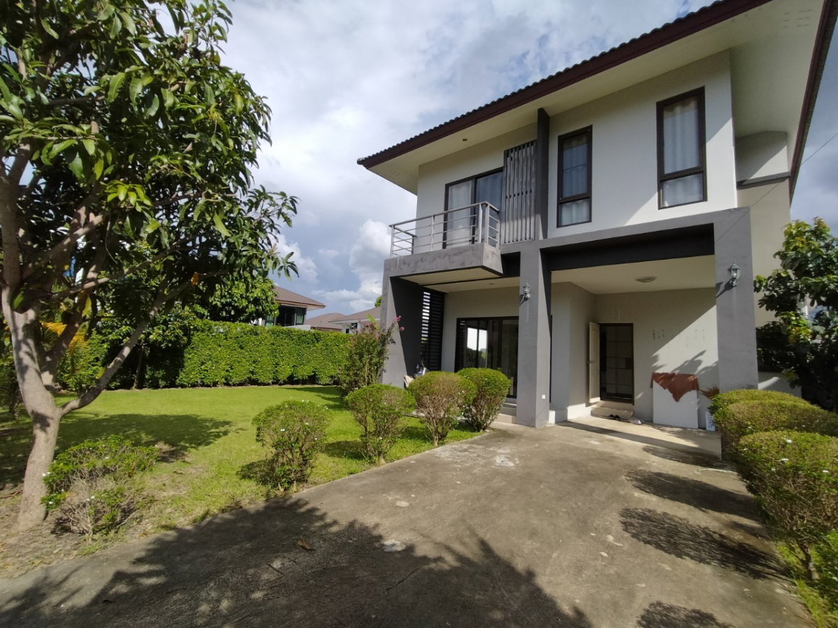 picture For Sale | 2-Storey Detached House  - 2/26