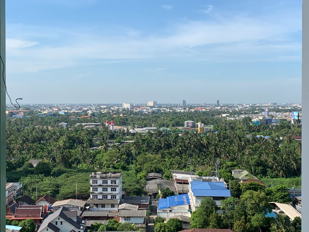 picture New ready-to – move Condominium near MRT Bangwa and BTS Bangwa - 4/10