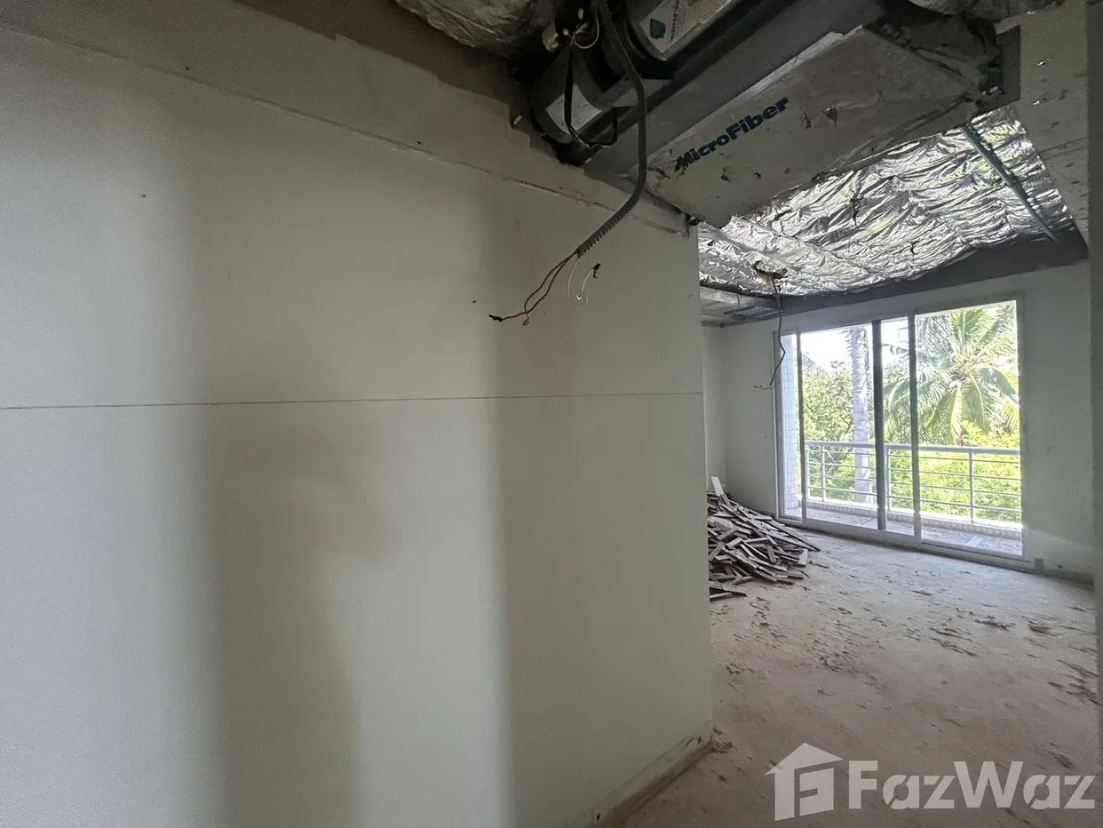 picture Beachfront Corner Unit A Rare Renovation Opportunity 6556402 - 12/18