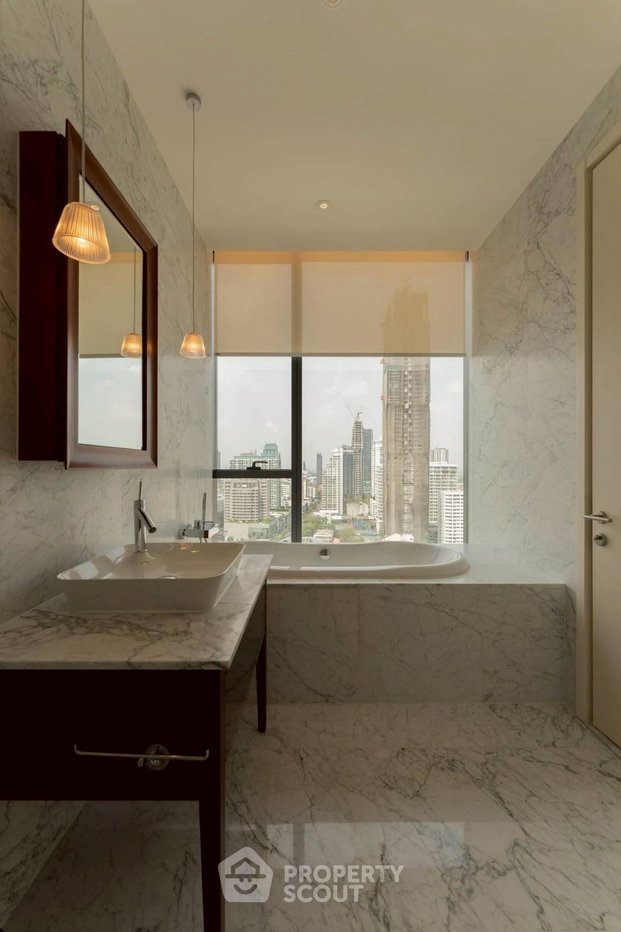 picture High-Floor 2-BR 82 Sqm At Khun By Yoo, BTS Thong Lor (ID 3069279) - 10/11