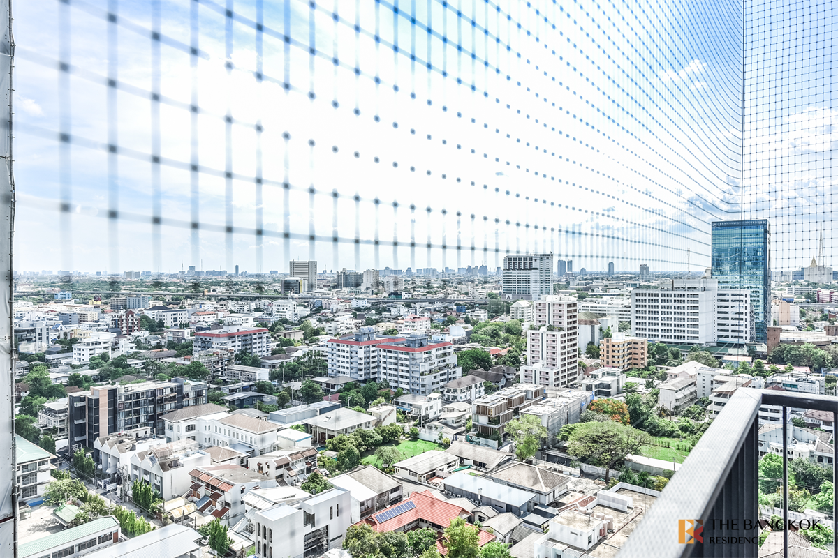 picture The Vertical Aree Location Near Employment, Surrounded by Lifestyles near BTS Ari - 7/10