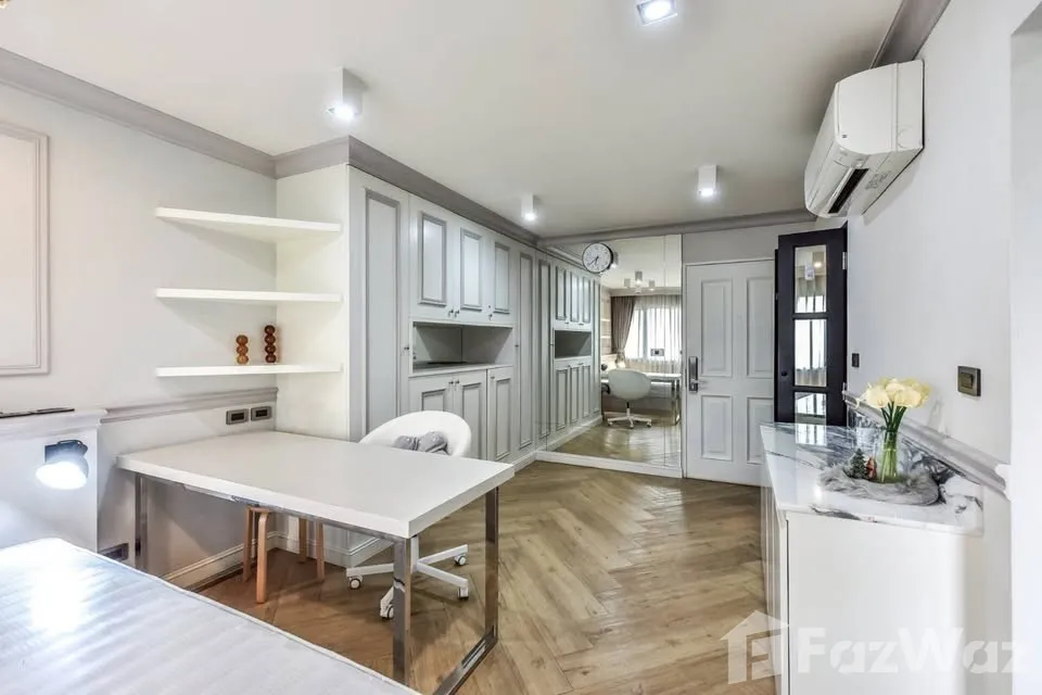 picture Condo One Sathorn: Beautifully Furnished Studio Near CBD 6566332 - 2/8