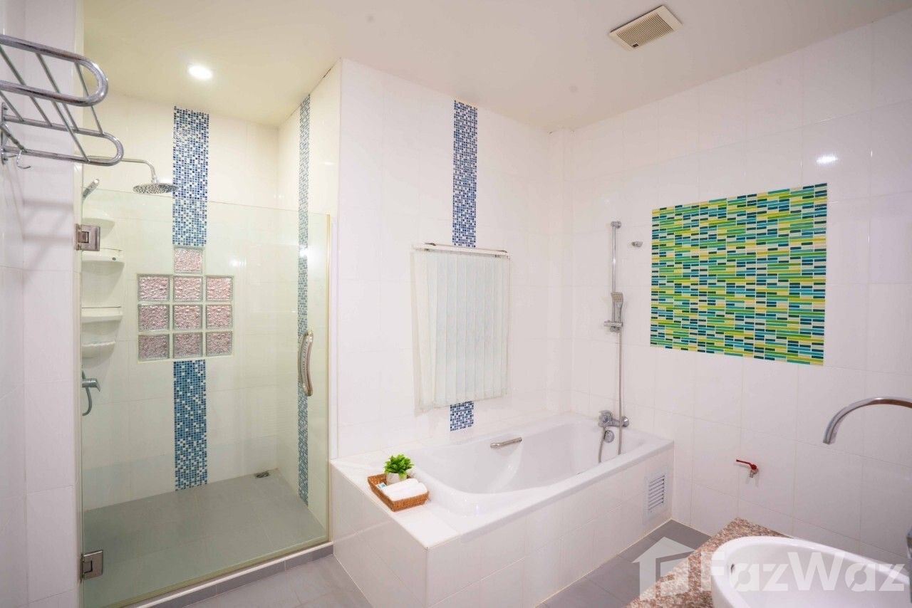 picture 5 Bedroom Villa for sale in Bang Lamung, Chon Buri 1701656 - 29/49