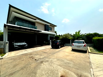 Houses for sale TRIAMUDOMSUKSANIMKLAO SCHOOL : ale Detached House the City Rama9 Ramkhamhaeng GH538