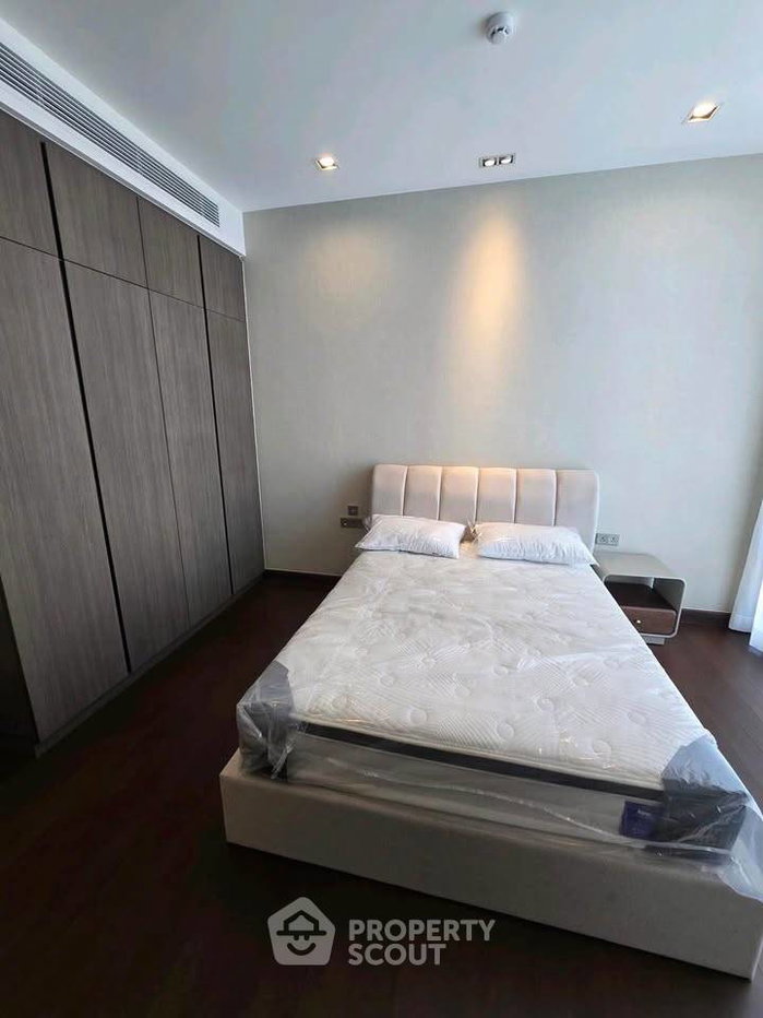 รูป คอนโด 2 ห้องนอน Q1 สุขุมวิท ใกล้ BTS นานา 20 ม. ชั้น 12 ขนาด 108 ตร.ม. (ID 3066954) - รูปที่ 11/18