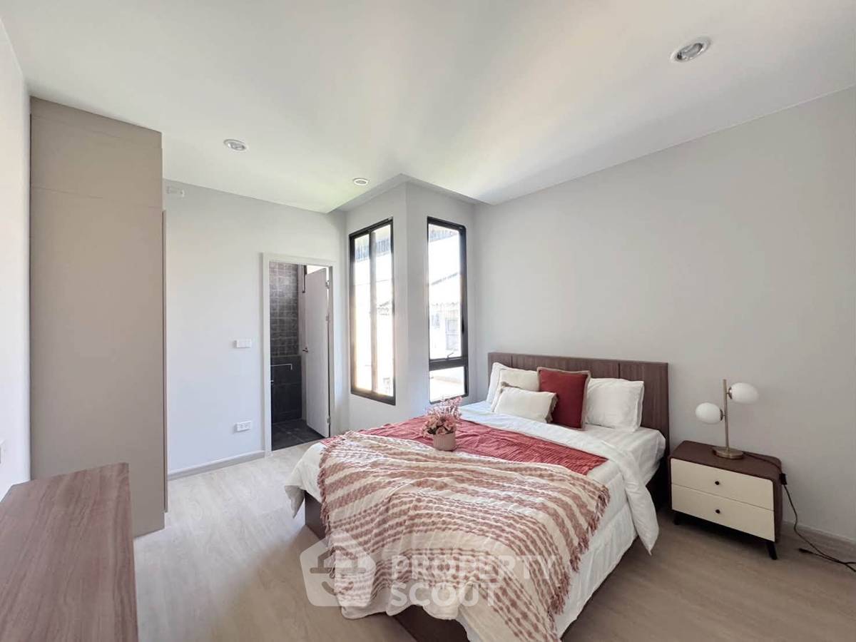 รูป ทาวน์โฮม 4 ห้องนอน ให้เช่า โซนท่าข้าม บางขุนเทียน (ID 3069274) - รูปที่ 5/11