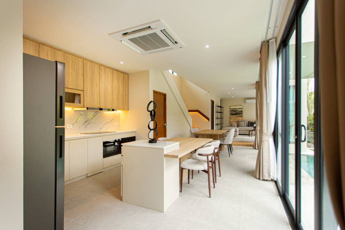 picture Value 3BR Villa Wichit Phuket, 360 sqm, Approx 30,278/sqm - U5928175 - 10/20