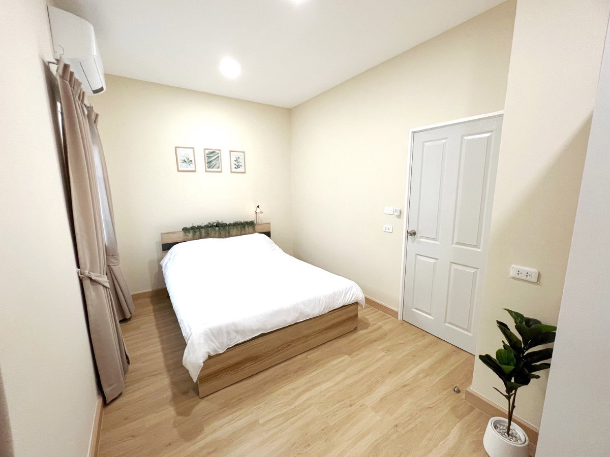 picture #SC15506 📌 Rent | 🟦🟨Golden Town Sukhumvit - Lasalle🟥🟩💬 𝑪𝒐𝒏𝒕𝒂𝒄𝒕 𝑳𝑰𝑵𝑬: @𝒔𝒆𝒄𝒓𝒆𝒕𝒑𝒓𝒐𝒑𝒆𝒓𝒕𝒚 🔥✨ - 8/14