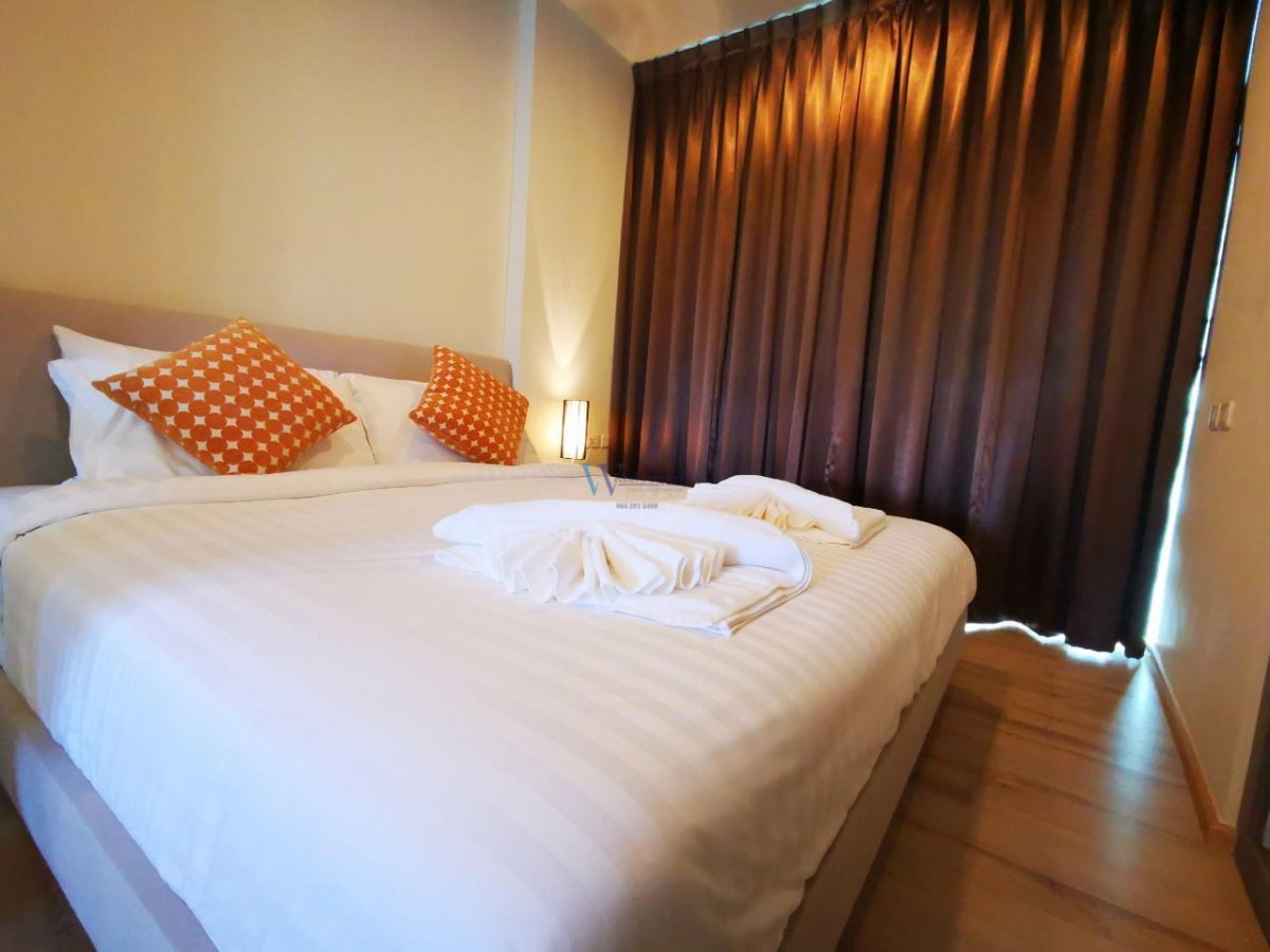 picture The Base Downtown For Rent WR-04657 - 6/16