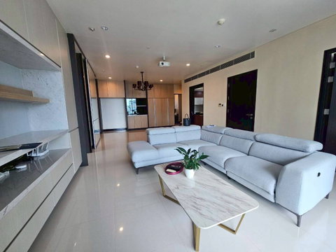 For Rent Condo The Park Chidlom, 2 Bed, 3 Bath, 1 Maid