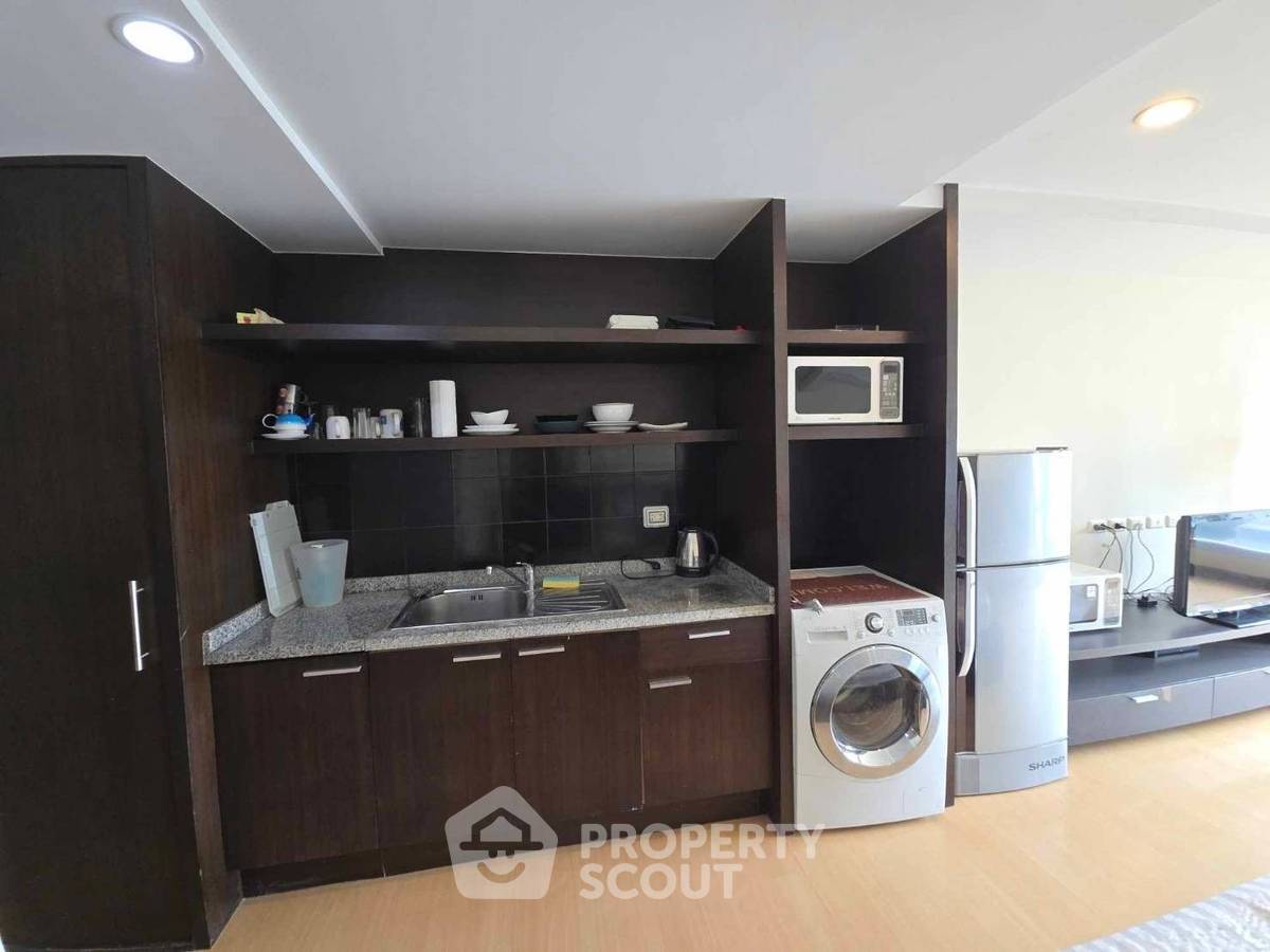 รูป คอนโด 1 ห้องนอน The Trendy Condominium ห่าง BTS นานา 200 ม. (ID 1501959) - รูปที่ 4/5
