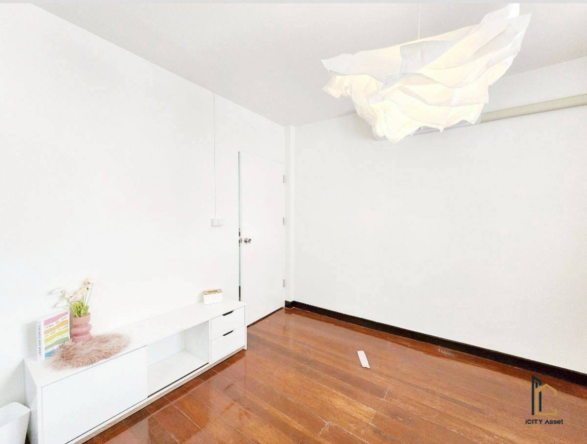 รูป 🔥For Rent!! ready to move-in 5b4b 120k - Single Home @ Huai Kwang 📞Call 090 919 9898 - รูปที่ 12/32