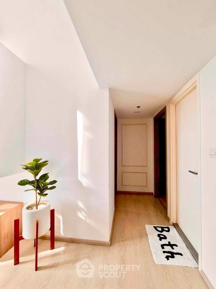 picture Attractive Price 2-BR 72 Sqm Condo At Knightsbridge Phaholyothin Interchange (ID 3067281) - 10/12