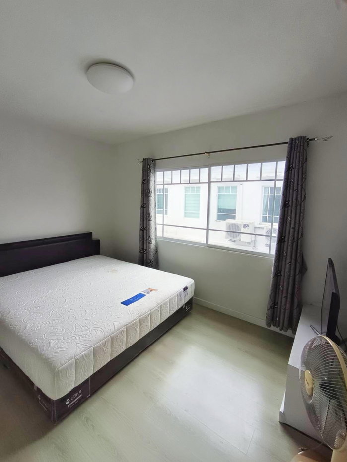 รูป คุ้มกว่าใคร! บ้านถูก! ในหมู่บ้านหรูแพง!! ขาย ทาวน์โฮม หมู่บ้าน Villaggio บางนา(เอแบค) บ้าน Land & Houses เดินทางสะดวก ถ.บางนา-ตราด ใกล้เอแบค บางนา - รูปที่ 11/18
