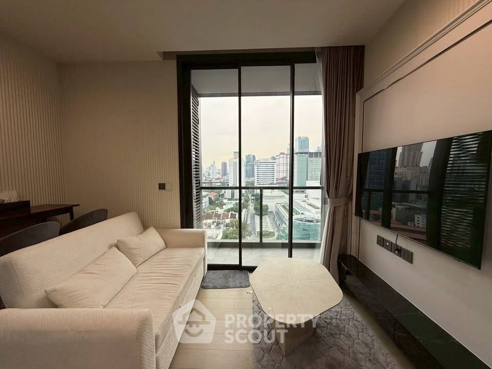 picture Well-Priced 1-BR 37 Sqm Condo At The Extro Phayathai–Rangnam, 300m to BTS Victory Monument (ID 3069054) - 3/13