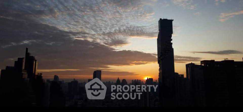picture 2-BR Condo At The Lofts Silom, 85 Sqm, 400m To BTS Surasak (ID 3066717) - 6/16