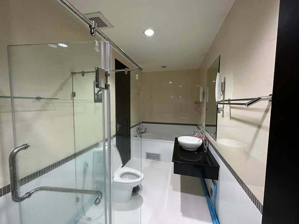 picture Baan Klang Krung Siam Pathumwan【𝐒𝐄𝐋𝐋】🔥Classic Contemporary, elegant and fully equipped with amenities🔥 Contact Line ID: @hacondo - 7/8
