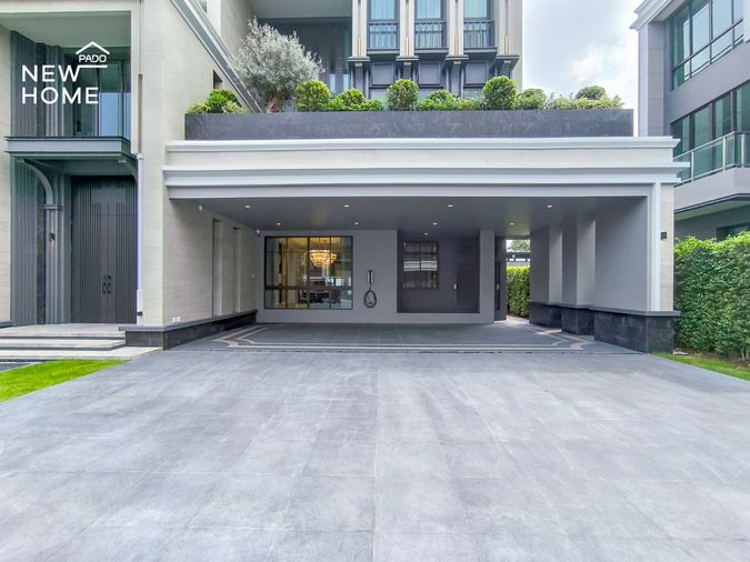 6-bed house for sale, 952 sqm, 217 sq wah, CONNOISSEUR Phatthanakan