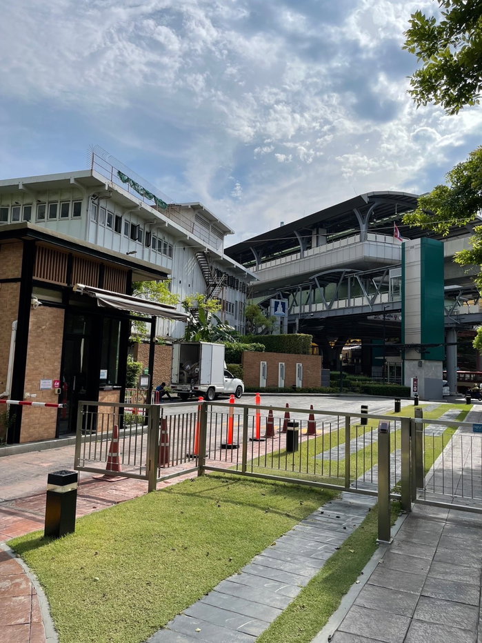 รูป 🔥 ให้เช่า Lumpini Place Ratchayothin (คอนโด ลุมพินี เพลส รัชโยธิน)*** ติด BTS รัชโยธิน 0 ม.** ☎️ติดต่อ คุณหย๊ะ 📞 093-4419156 ID Line : @928zbfqq - รูปที่ 2/10