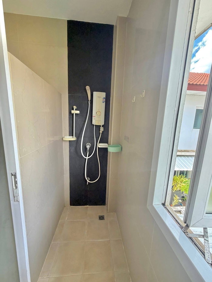 รูป ปล่อยเช่าบ้านเดี่ยว 2 ชั้น โครงการ The Urbana 1 Area: 150 sq.m. 3 ห้องนอน - รูปที่ 16/18