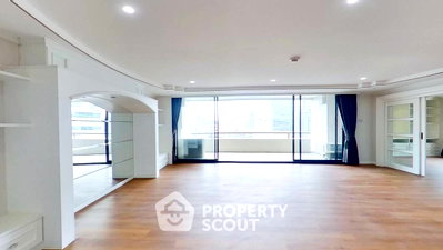 Condos for rent : 3-BR 251 Sqm Rent At Somkid Gardens Condo Near BTS Chit Lom (300m) (ID 1917936)
