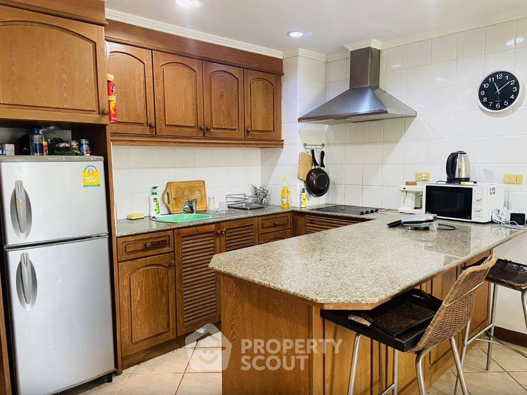 รูป คอนโด 1 ห้องนอน 82 ตร.ม. ขาย View Talay 2 จอมเทียน (ID 3069607) - รูปที่ 3/5