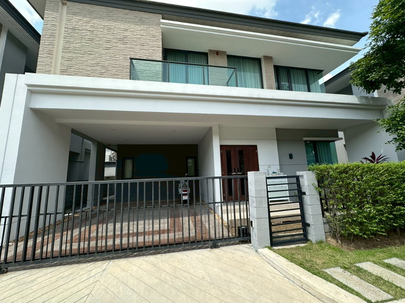 Houses for sale : Sale Detached House the City Rama9 Ramkhamhaeng GH486