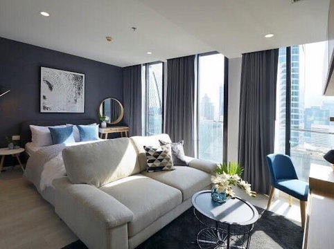 🏙️✨ FOR RENT: Noble Ploenchit — LUXURY HIGH-FLOOR LIVING IN THE HEART OF PLOENCHIT!  💰 Rental Price: 47,000 THB/month 