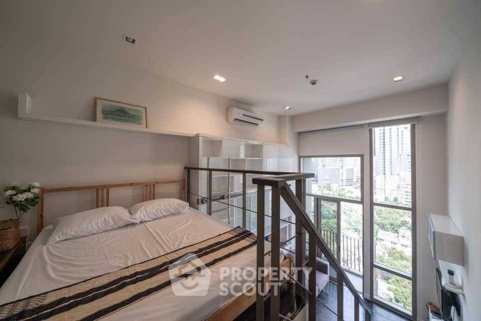 picture Well-Priced 1-BR Duplex, Ideo Morph 38, 300m to BTS Thong Lor (ID 1974109) - 4/9