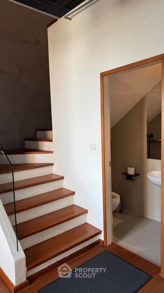 picture 1-BR Condo For Rent At Villa Asoke, 35th-Floor | 200m To MRT Phetchaburi (ID 3067236) - 8/24