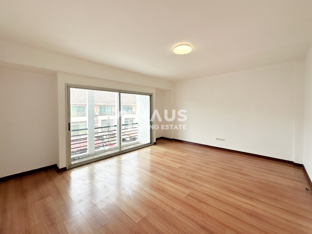 picture Vista Park Vibhavadi / 3 Bedrooms #TDMK075 - 12/24