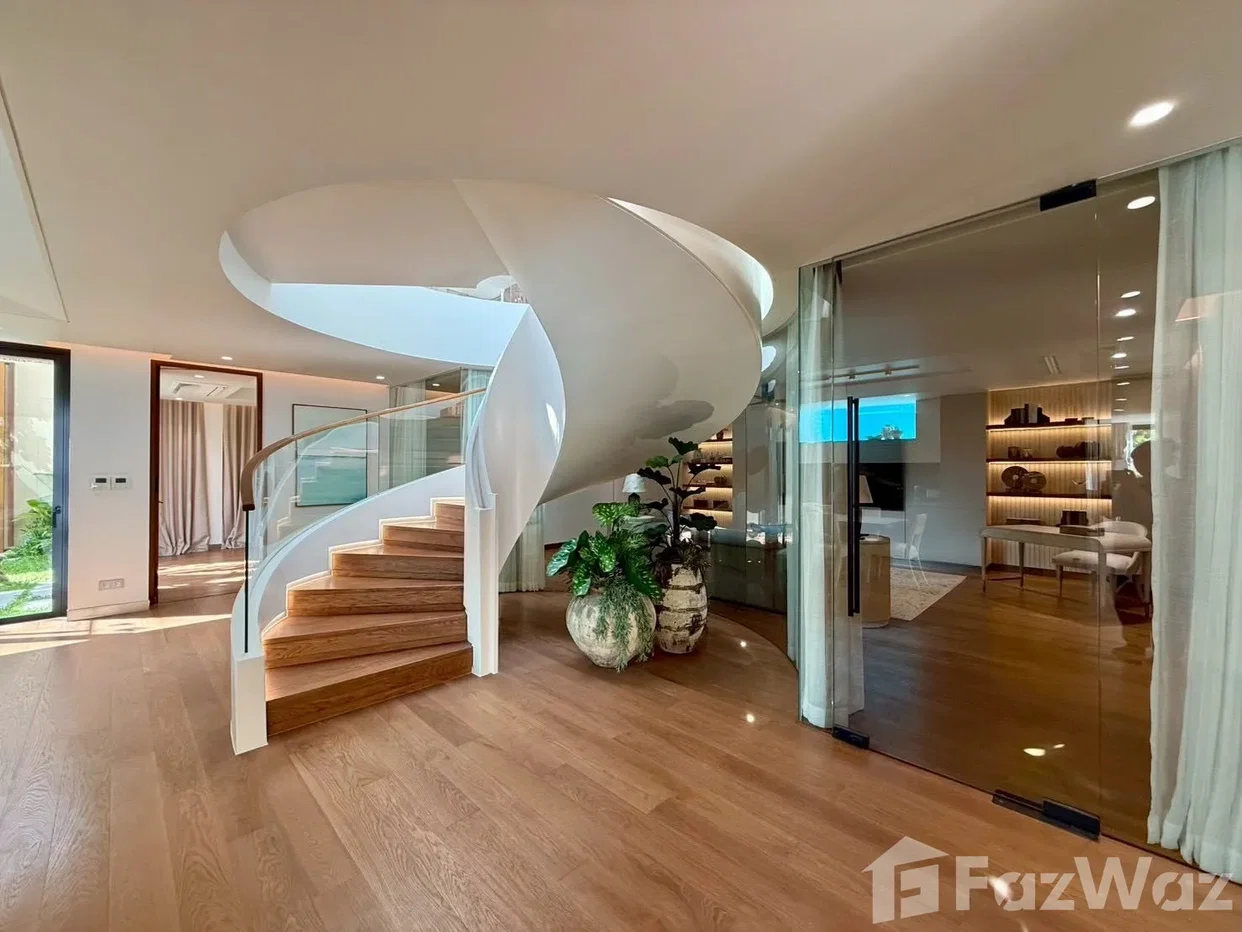 picture Luxury 4 Bedroom Villa at Banyan Tree Beach Residences 6567126 - 7/25