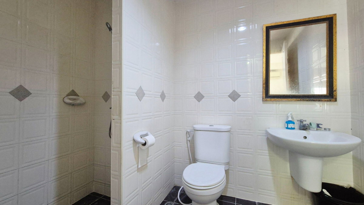 รูป ขายทาวน์โฮม 3 ชั้นครึ่ง หมู่บ้านรินรดา ทำเลดี เดินทางสะดวก - รูปที่ 16/18