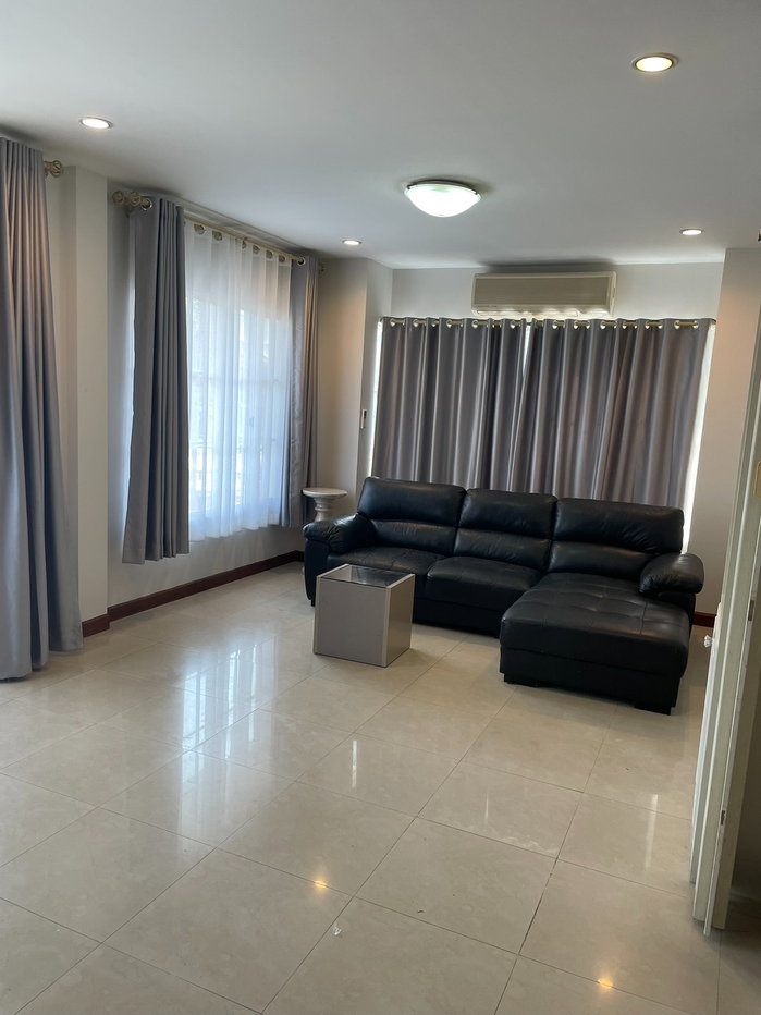 picture For Rent Detached house Ladawan Chaloem Phrakiat Ratchakan Thi 9 Rd, GH548 - 8/16