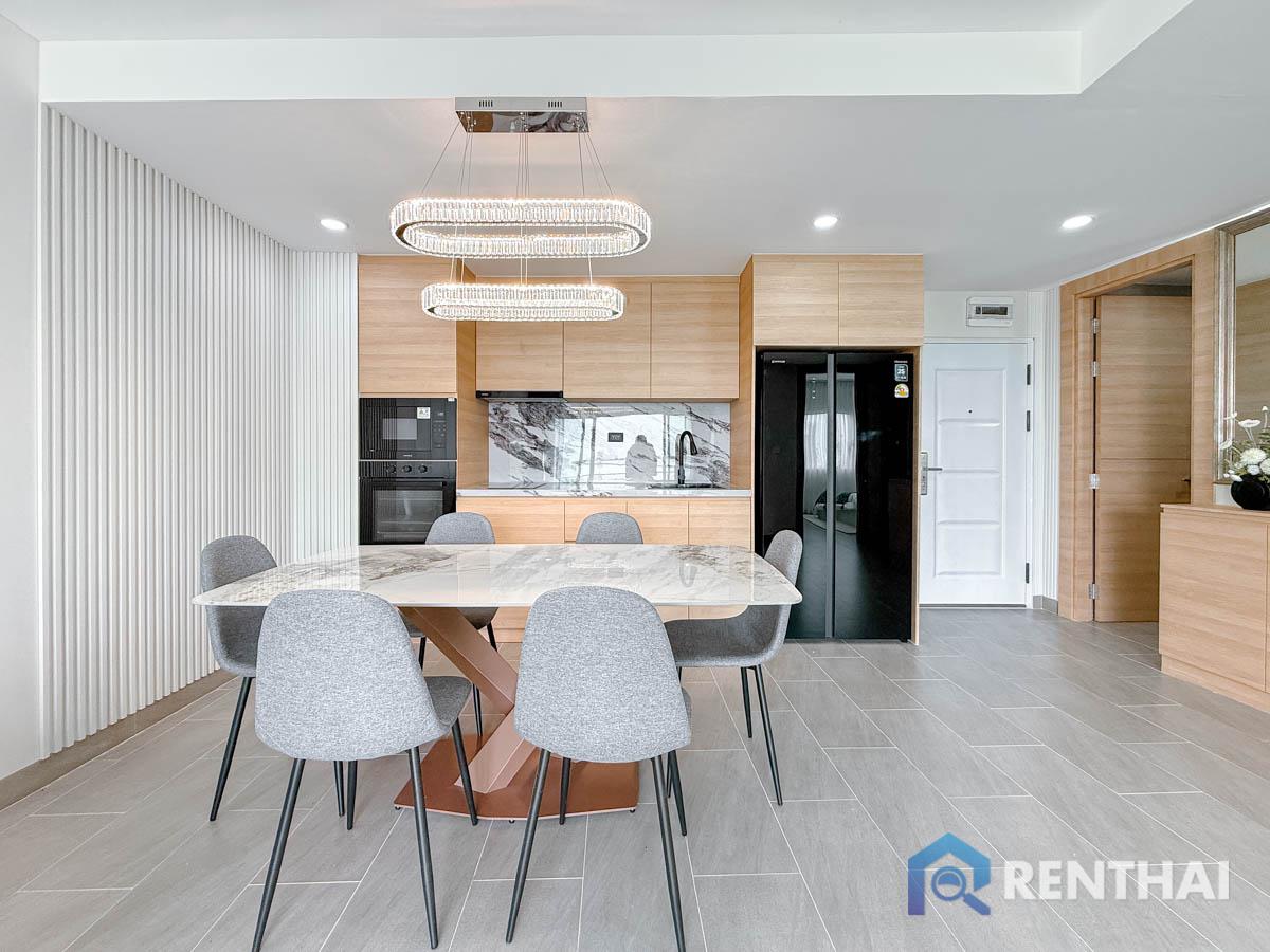 picture For sale condo 2 bedrooms at AD Hyatt Condominium - 7/25