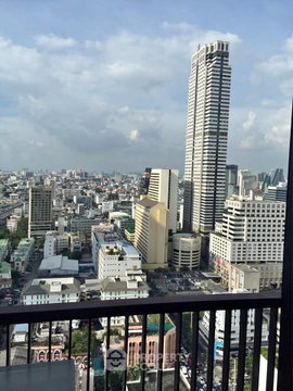1-BR Condo Noble Revo Silom, 28th-Floor, 200m to BTS Surasak 📍 (ID 3069198)
