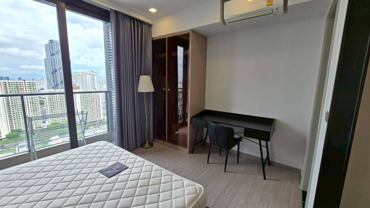 picture Condo For Rent!!One9Five Asoke Rama9 - 4/10