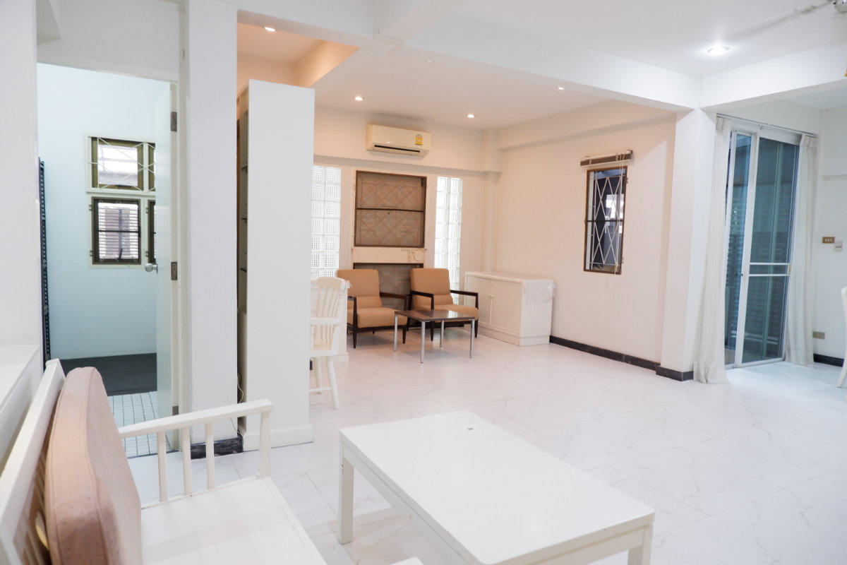 picture For Rent Townhome Baan Laddao Bangna Sanphawut GH268 - 6/33