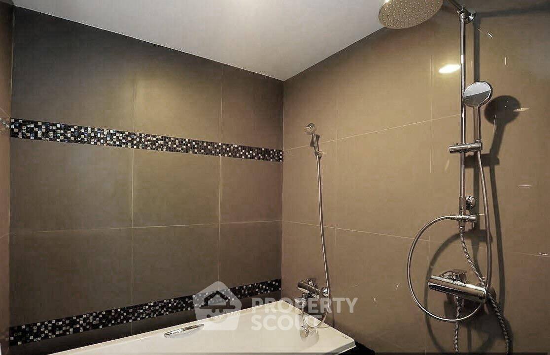 picture 1-BR 48 Sqm Condo At Hyde Sukhumvit 13, 200m To BTS Nana (ID 3068131) - 10/10