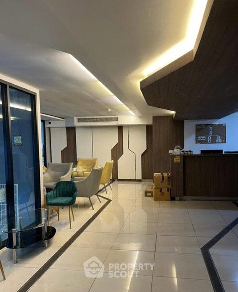 picture 1-BR Condo At Zenith Place Sukhumvit 42, 300m to BTS Ekkamai (ID 3071484) - 20/21