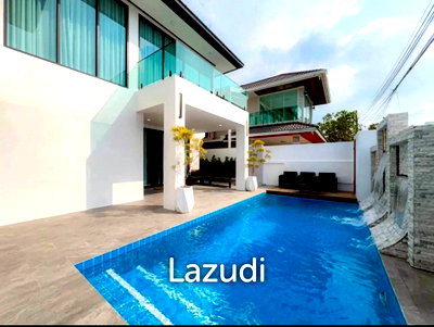 Houses for sale Pattaya : Newly Renovated 2-Storey Pool Villa for Sale at Eakmongkol