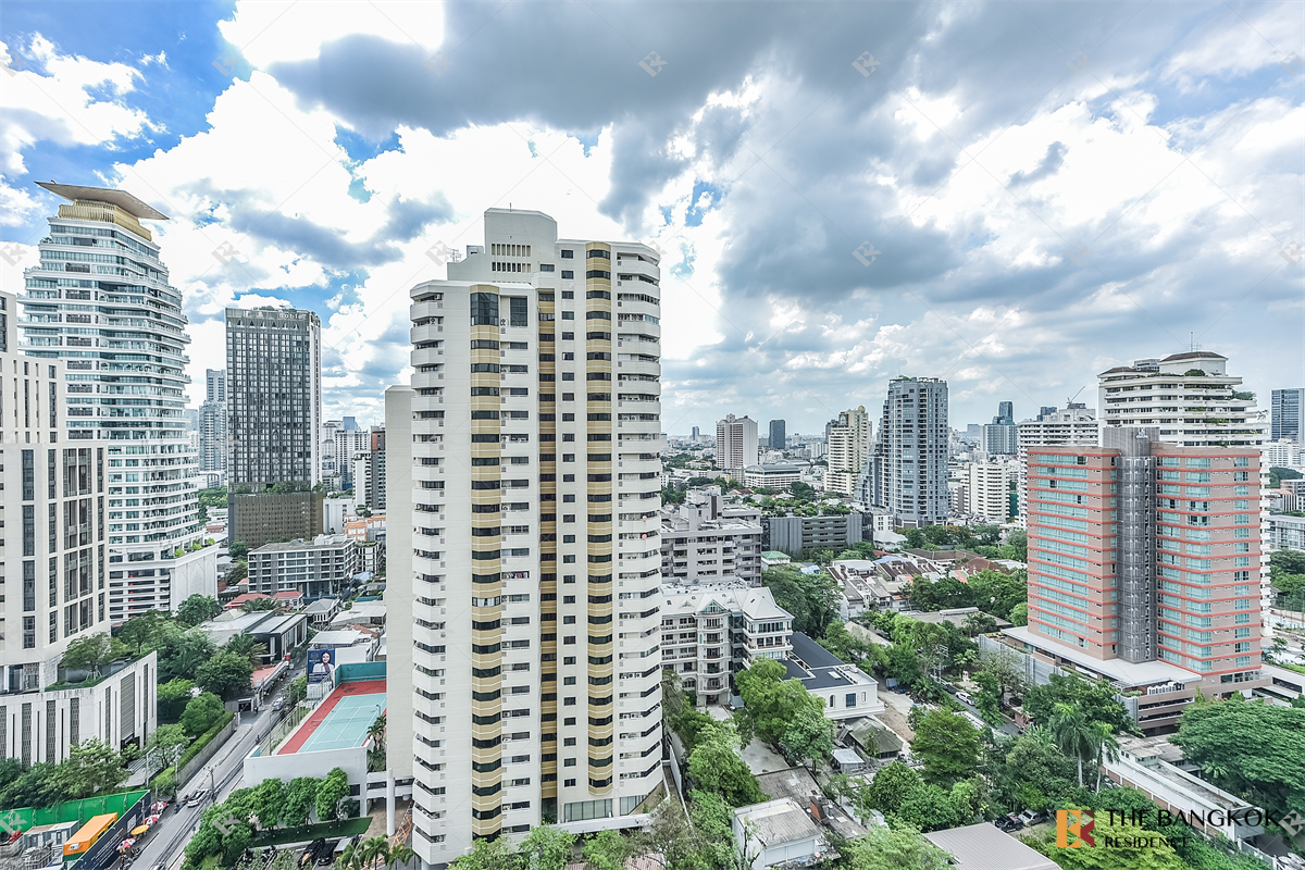 picture Vittorio Sukhumvit 39 near BTS Phrom Phong - 3/10