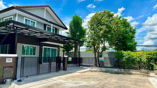 บ้านเดี่ยวหลังใหญ่ กว้าง แต่งใหม่ หมู่บ้าน พฤกษ์ลดา1 รังสิตคลอง4 ถนนไสวประชาราษฎร์ ลำลูกกา คลอง4 ลาดสวาย ปทุมธานี