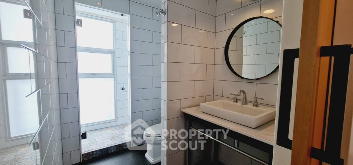 picture 4-BR Condo Penthouse Condominium 3 Near BTS Ekkamai (300m) (ID 3069992) - 18/22