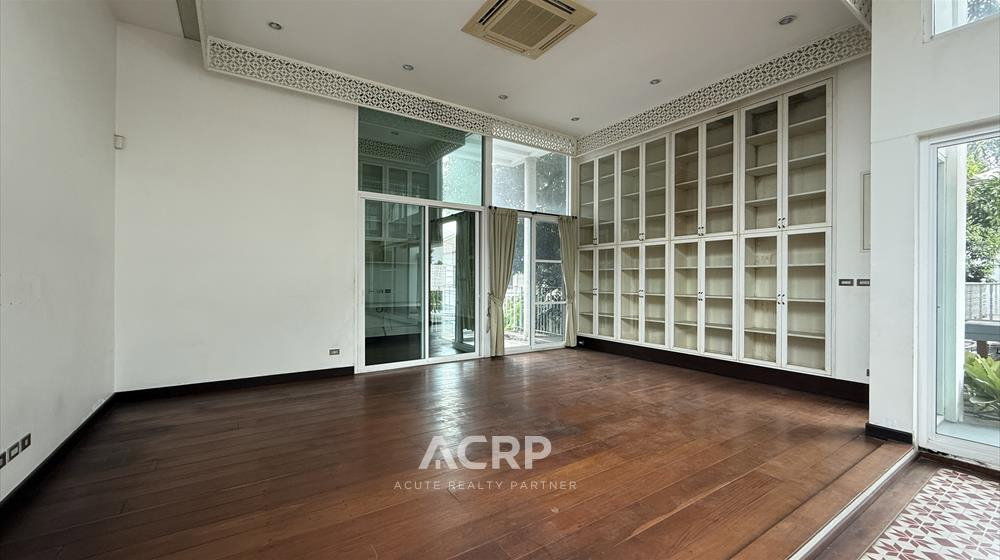 รูป ขายบ้าน4นอนขนาด 500 ตร.ม. ทำเลทองสามเสน-ราชวิถี ใกล้ รร.เซนต์คาเบรียล และเซนต์ฟรังฯ - รูปที่ 2/16