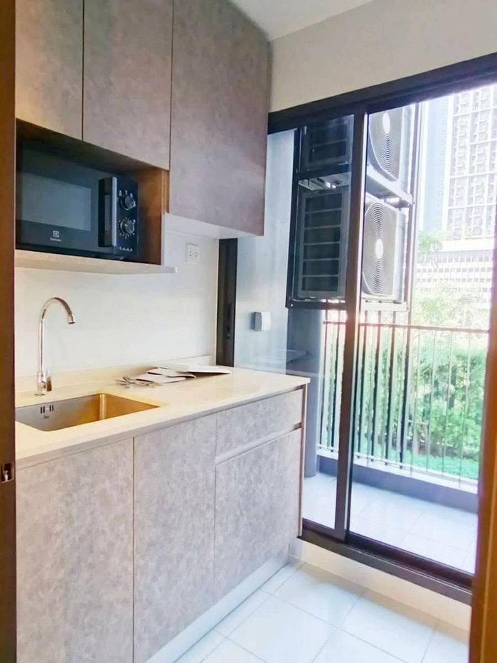 picture Condo for Rent: The Politan Breeze  - 6/19