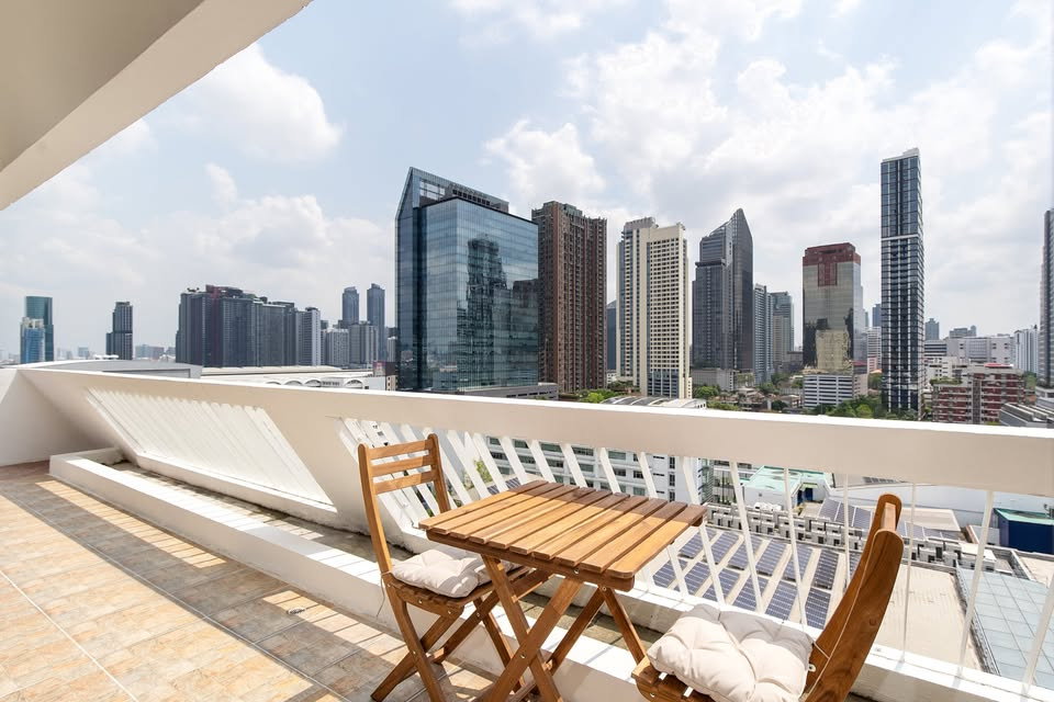 รูป RS6952 ให้เช่า Ruamjai Heights คอนโดรีโนเวทใหม่ สไตล์โมเดิร์น ใกล้ BTS นานา และอโศก - รูปที่ 3/13